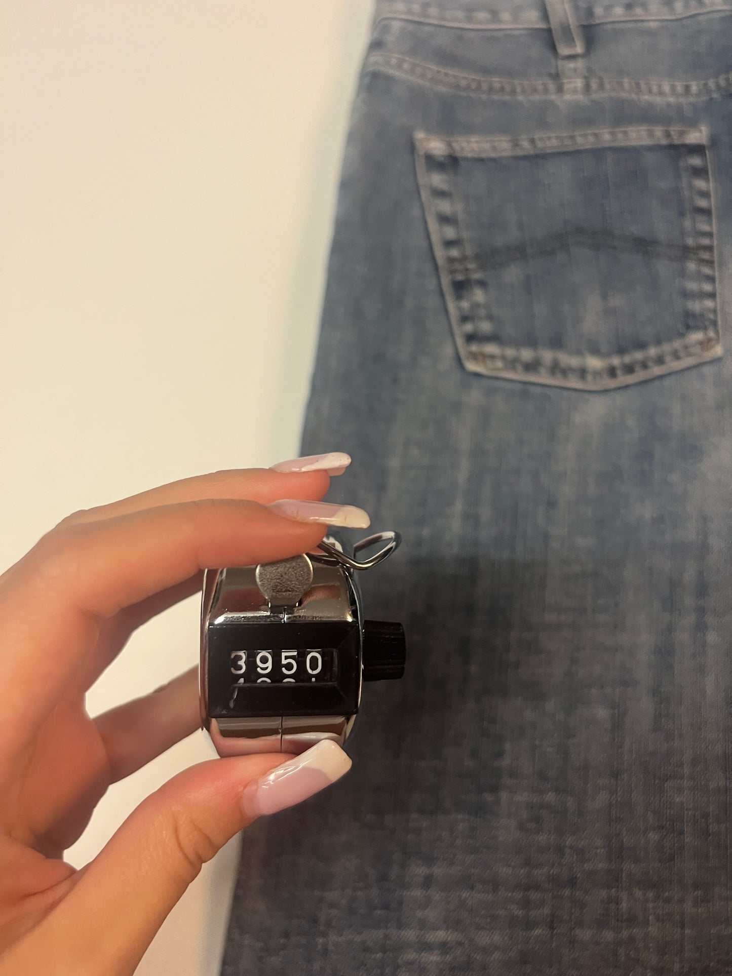 Vintage Armani Jeans 33 M 3950