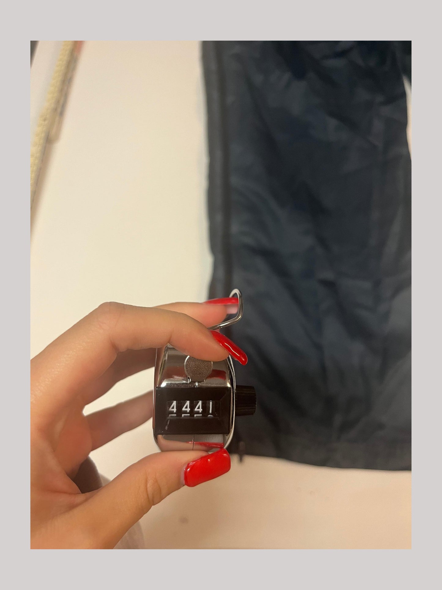 Vintage Adidas Trackpants XXl fit L 4441