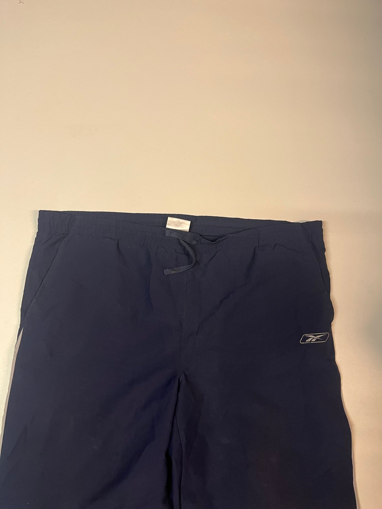 Reebok Vintage L baggy Bund kaputt 5647