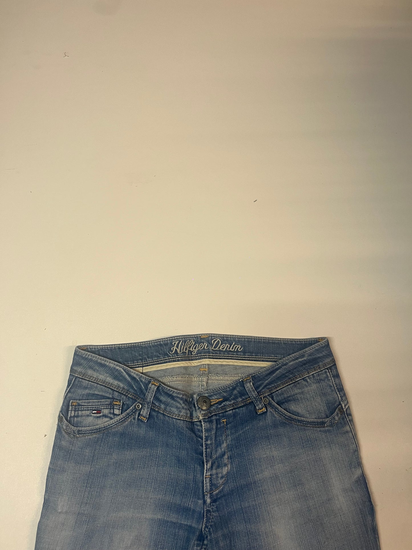 Vintage Tommy Hilfiger Jeans 30/34 fit L 3942