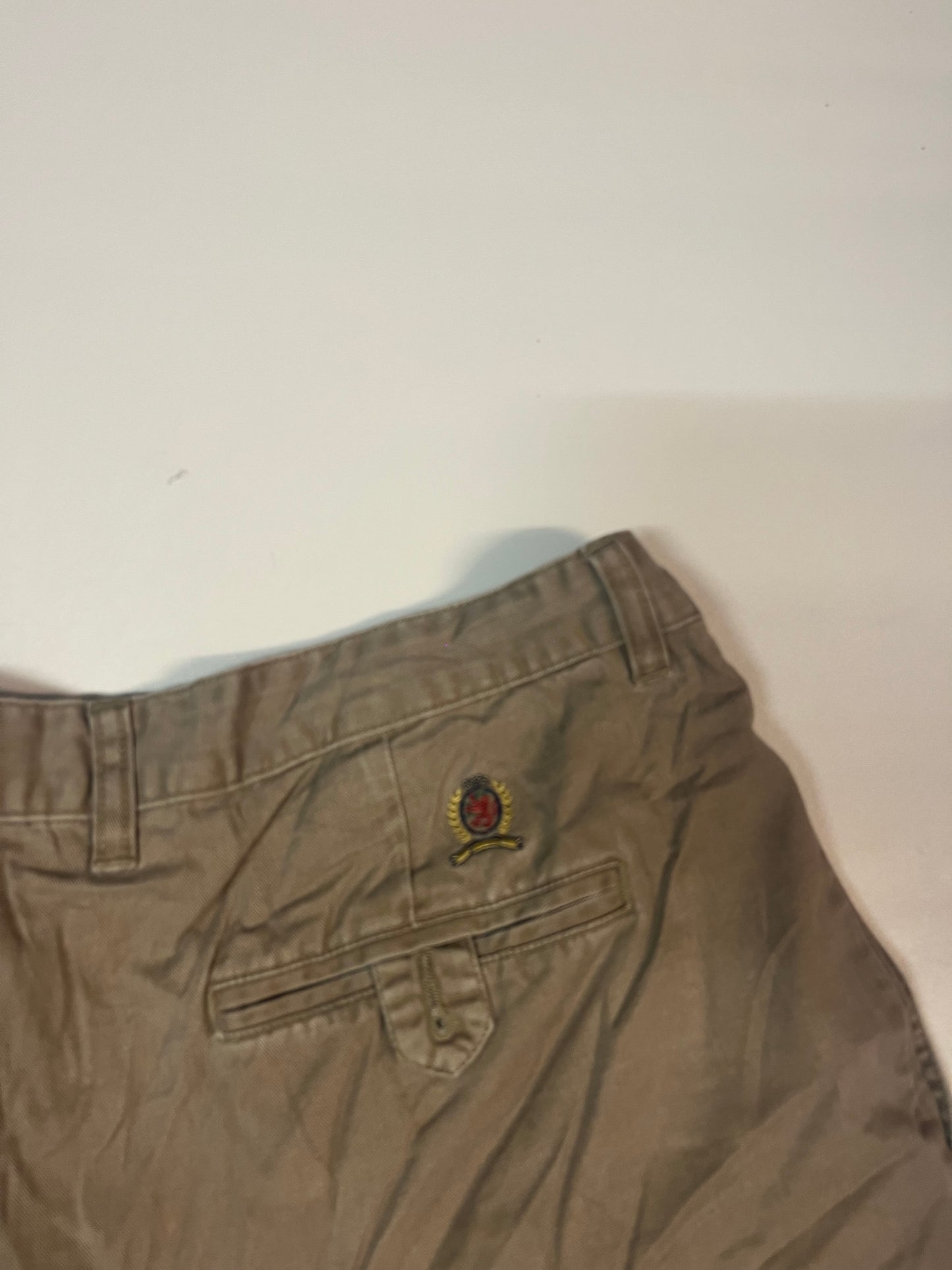 Vintage Tommy Hilfiger Shorts 38 3690