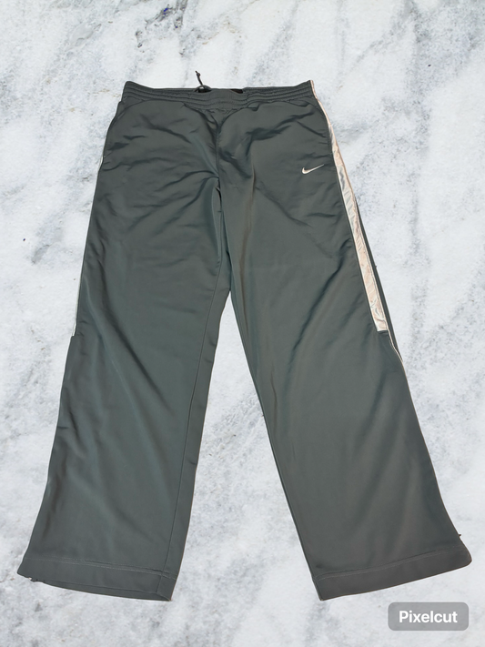 Vintage Nike Trackpants baggy M fit L 6432
