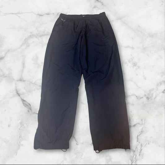 Vintage Nike Trackpants fit S 3839