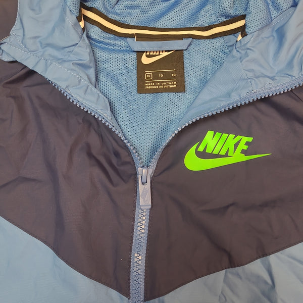 Nike Regenjacke Trainingsjacke S #7542