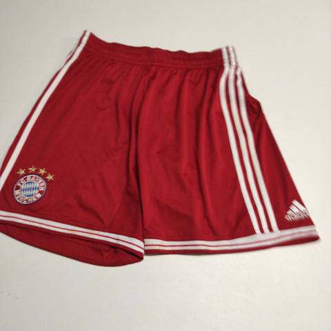 Adidas x Bayern München Shorts L #7922