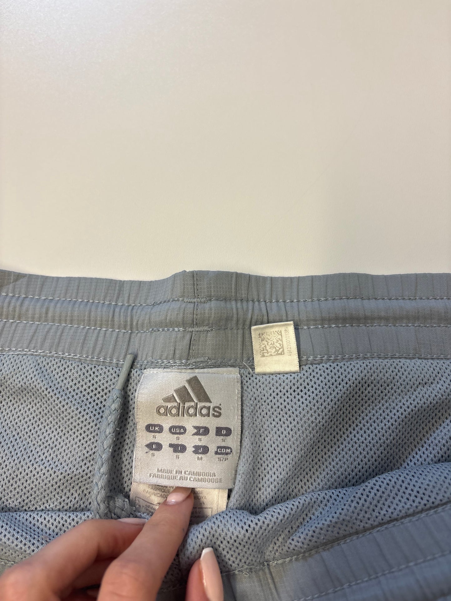 Adidas Vintage Trackpants S baggy Bund nicht so elastisch 6896