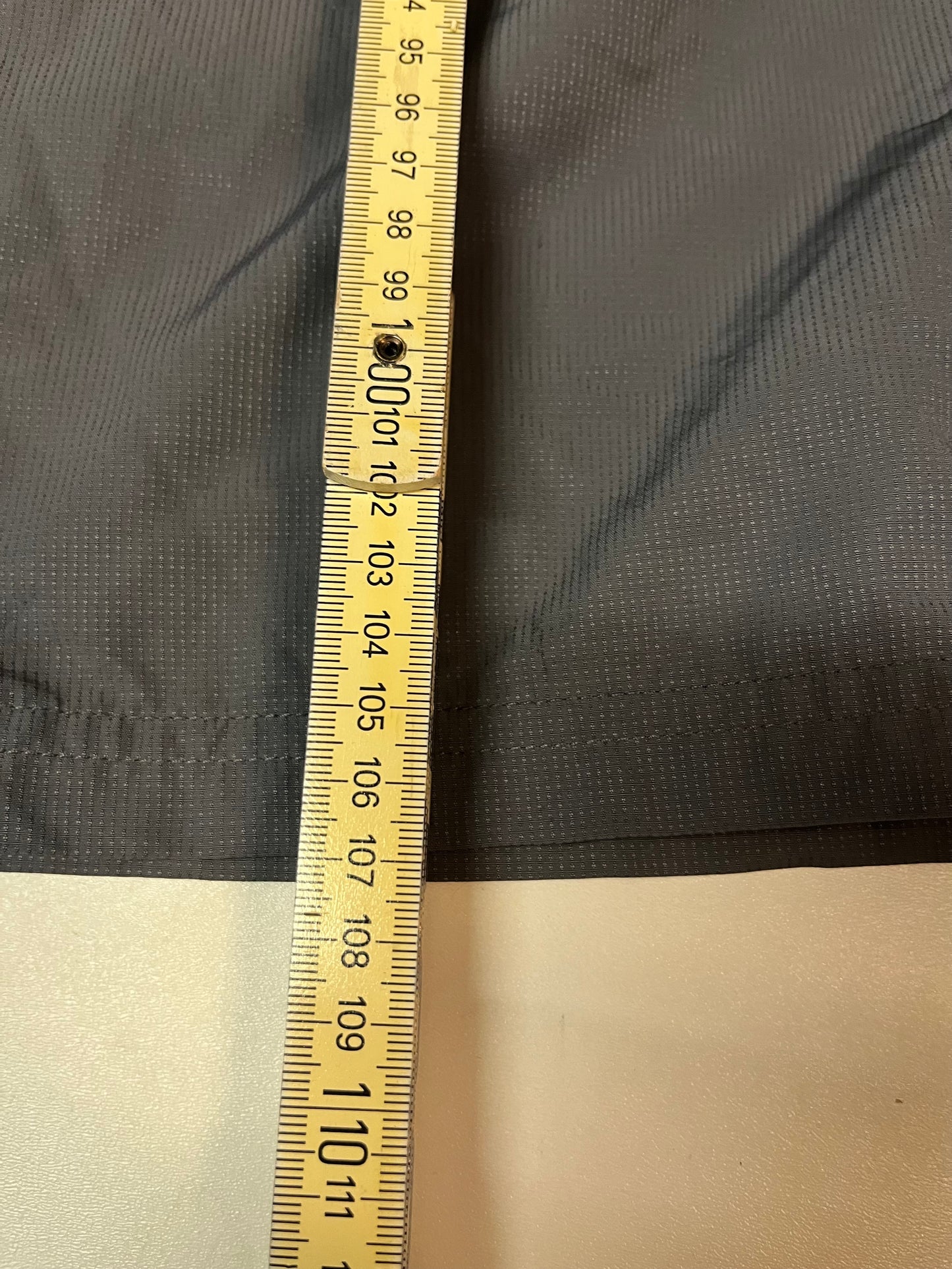 Under Amour Vintage Trackpants L baggy 4113