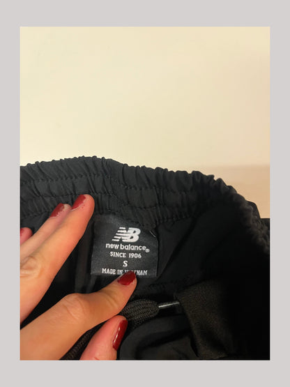 New Balance Vintage Trackpants S baggy 4456