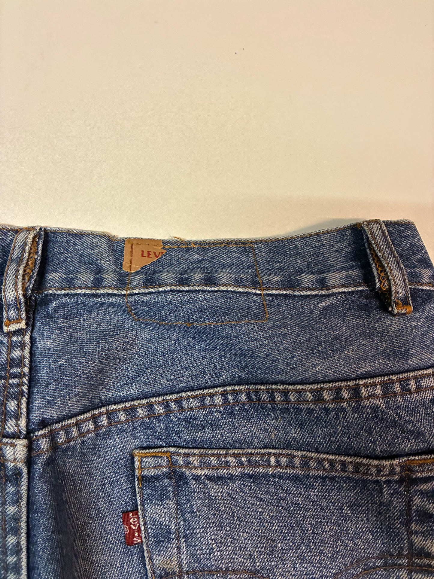 Vintage Levi’s jeans L Loch hinten 6472