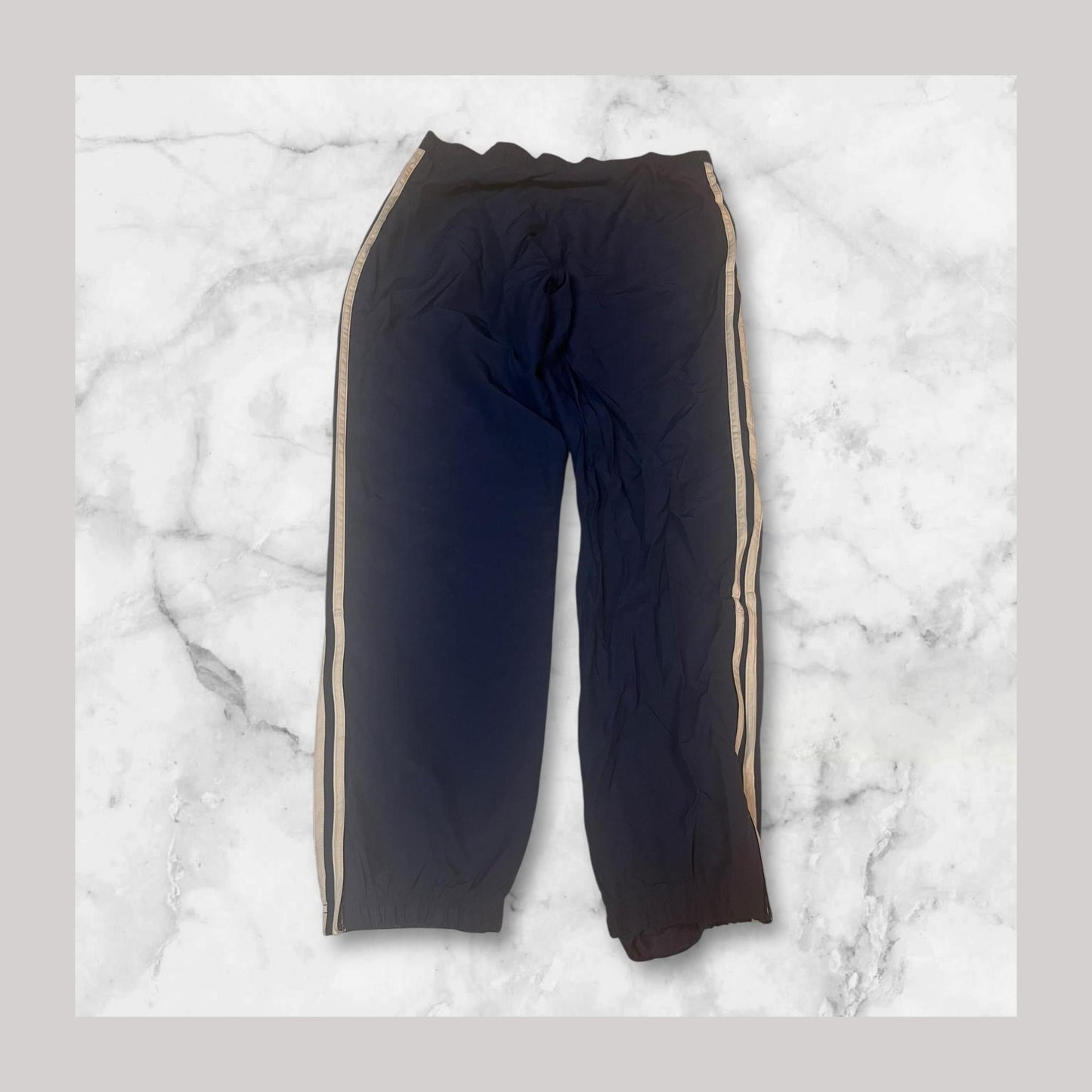 Vintage Adidas Trackpants M fit S 4421