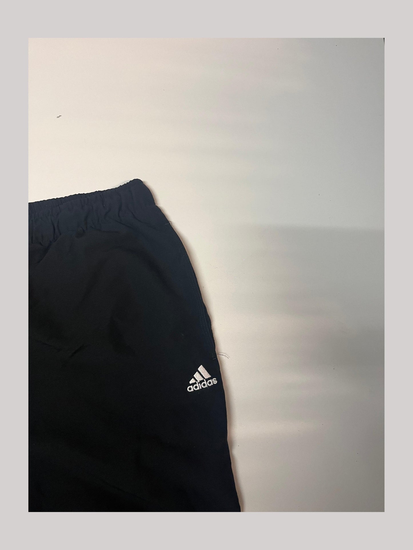 Vintage Adidas Trackpants L fit M 4398