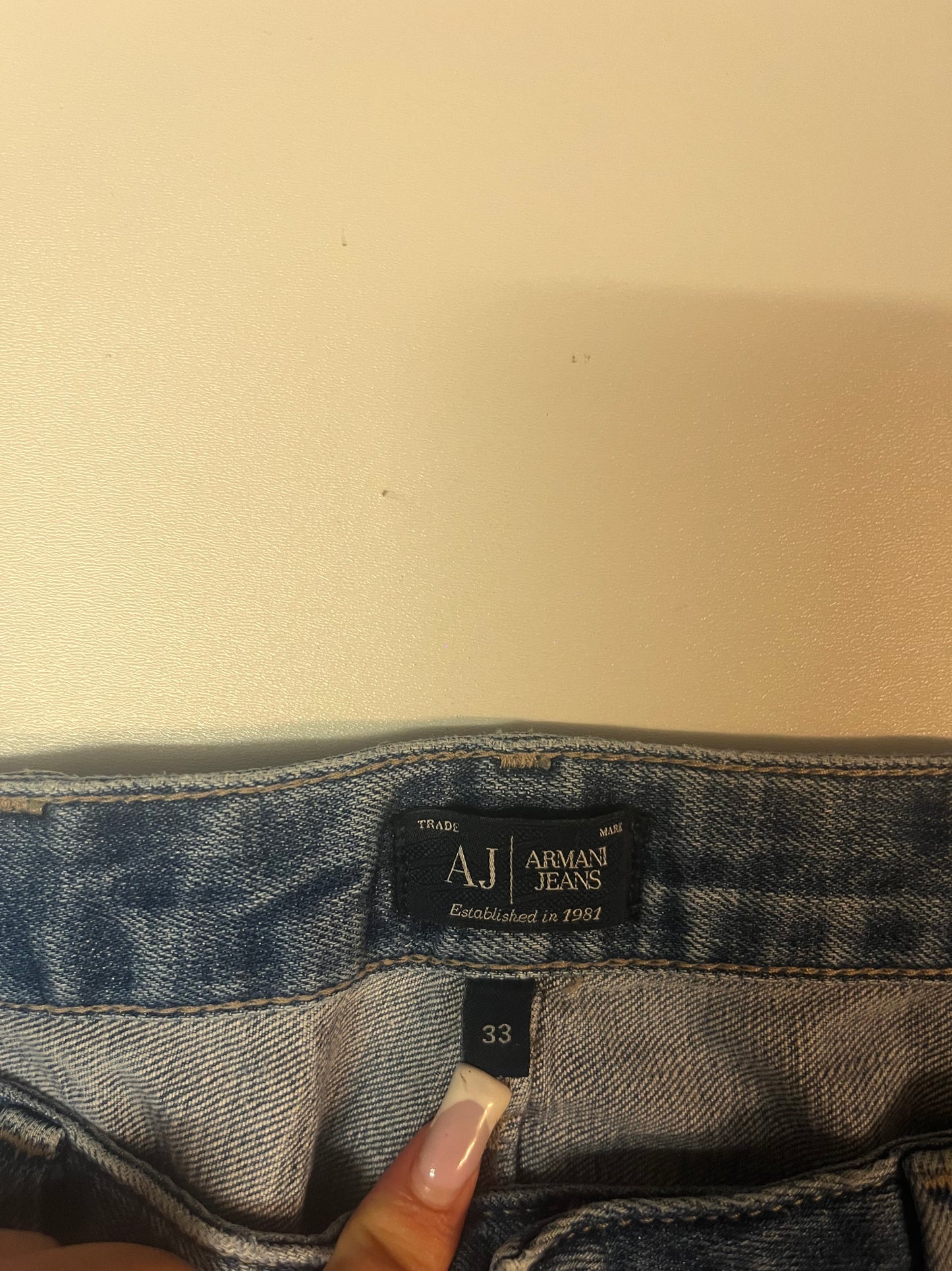 Vintage Armani Jeans 33 fit am 3955