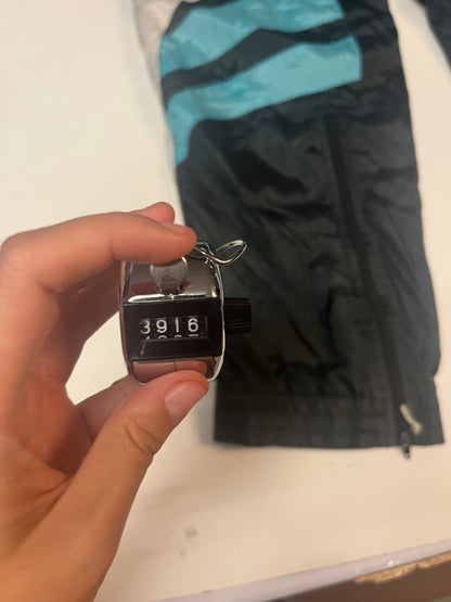 Vintage Reebok Trackpants M Bund beschädigt 3916