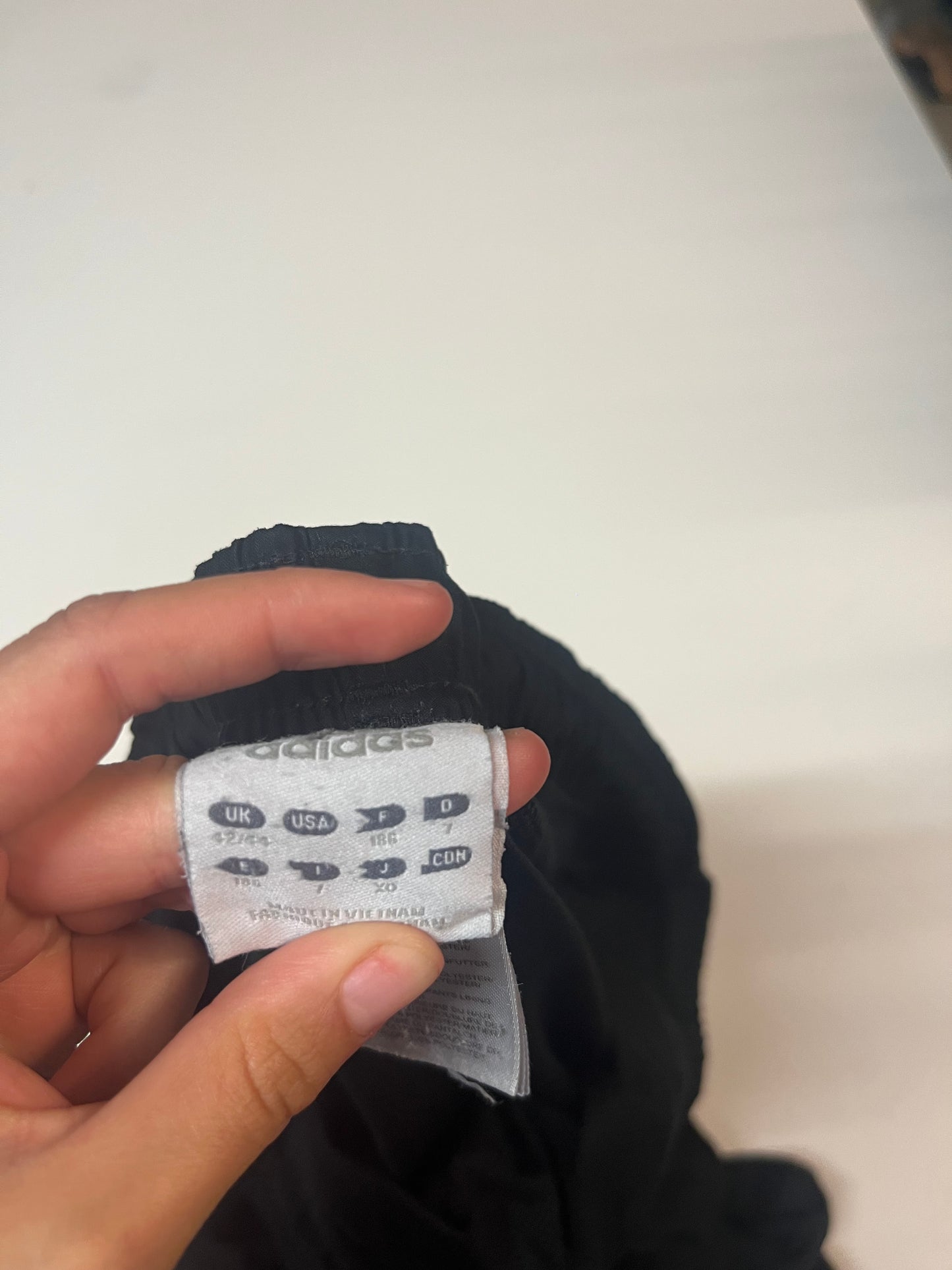 Vintage Adidas Trackpants baggy L 3628