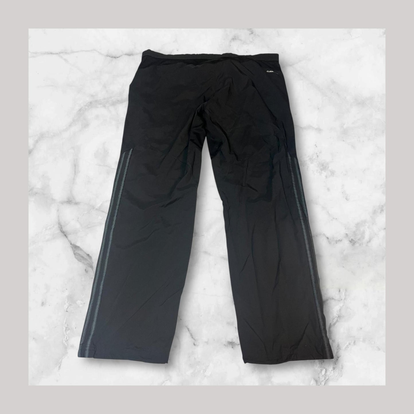 Vintage Adidas Trackpants XL Bund beschädigt 4309