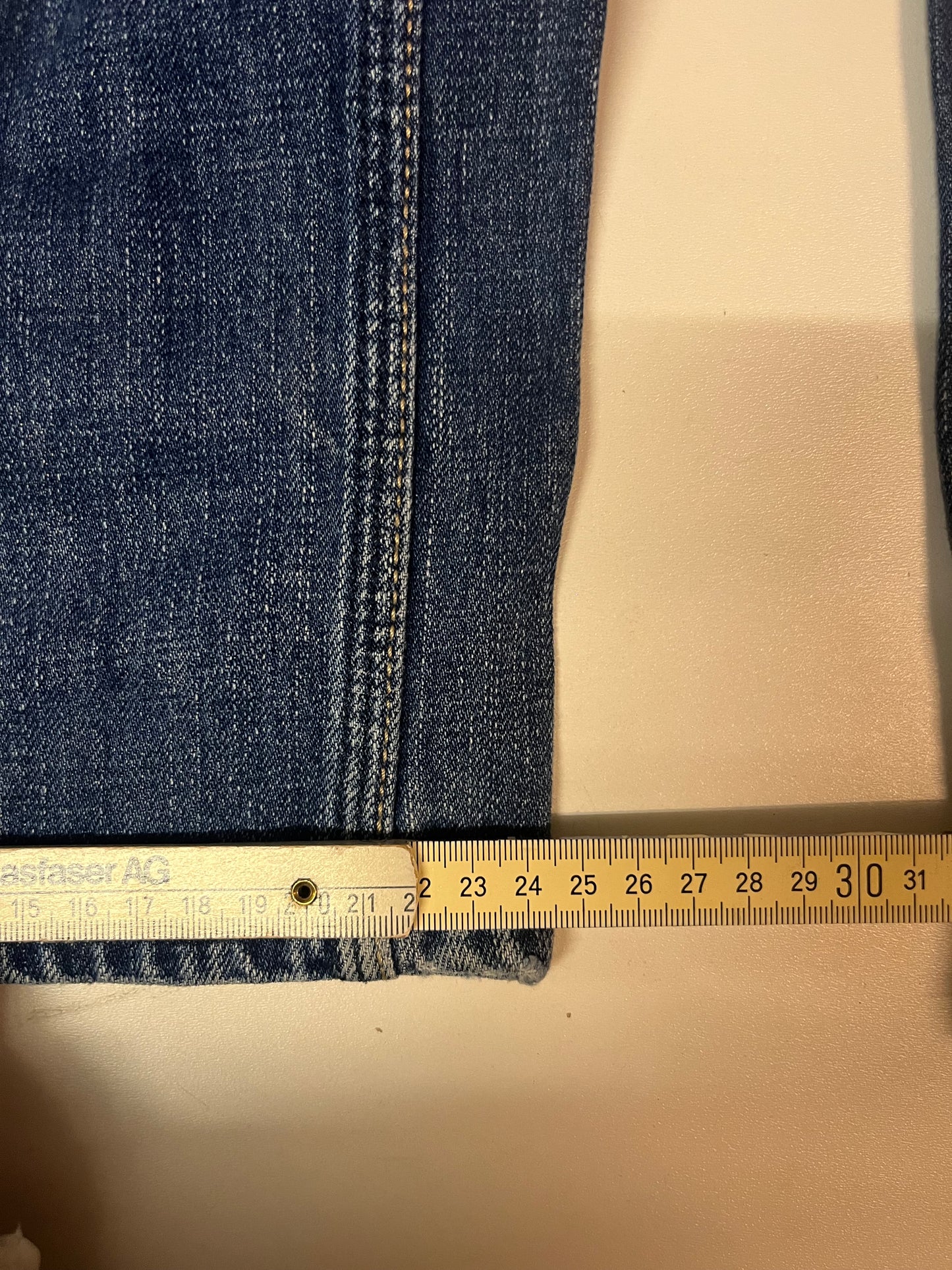 Vintage Tommy Hilfiger Jeans 36/32 L 4057