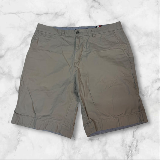 Vintage Tommy Hilfiger Shorts 34 3714