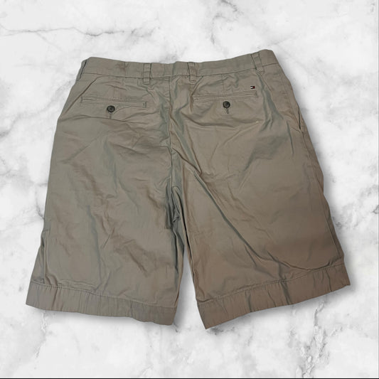 Vintage Tommy Hilfiger Shorts 34 3714