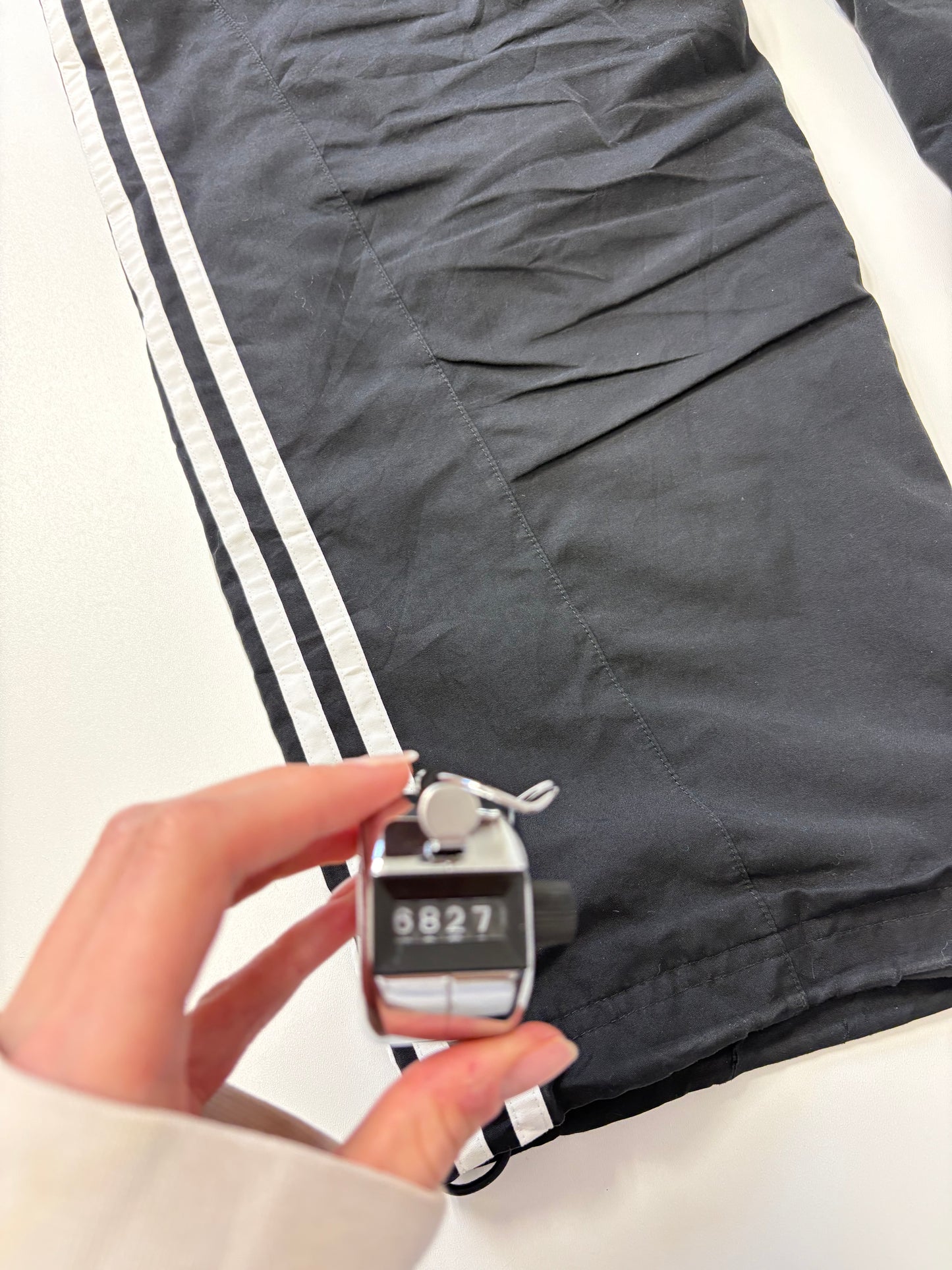 Adidas Vintage Trackpants L baggy Bund kaputt 6827