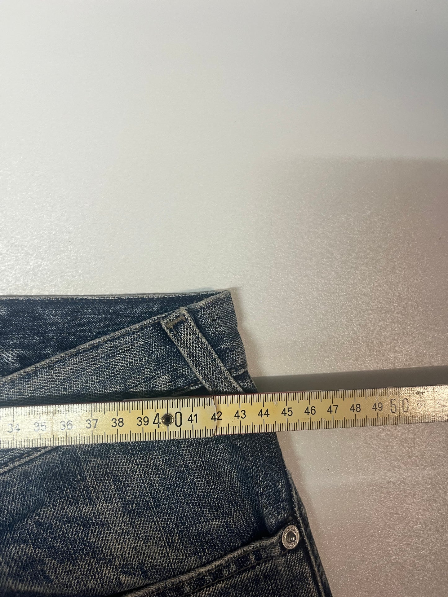 Vintage Armani Jeans 33 M 3950