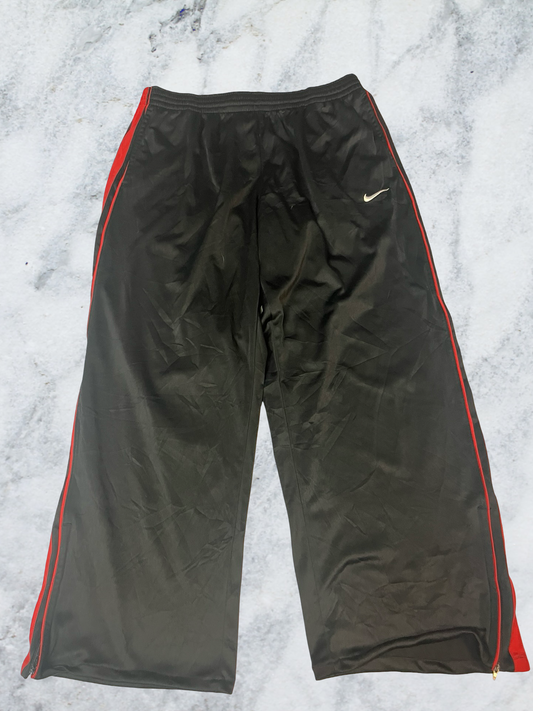 Vintage Nike Trackpants XL fit M 5388
