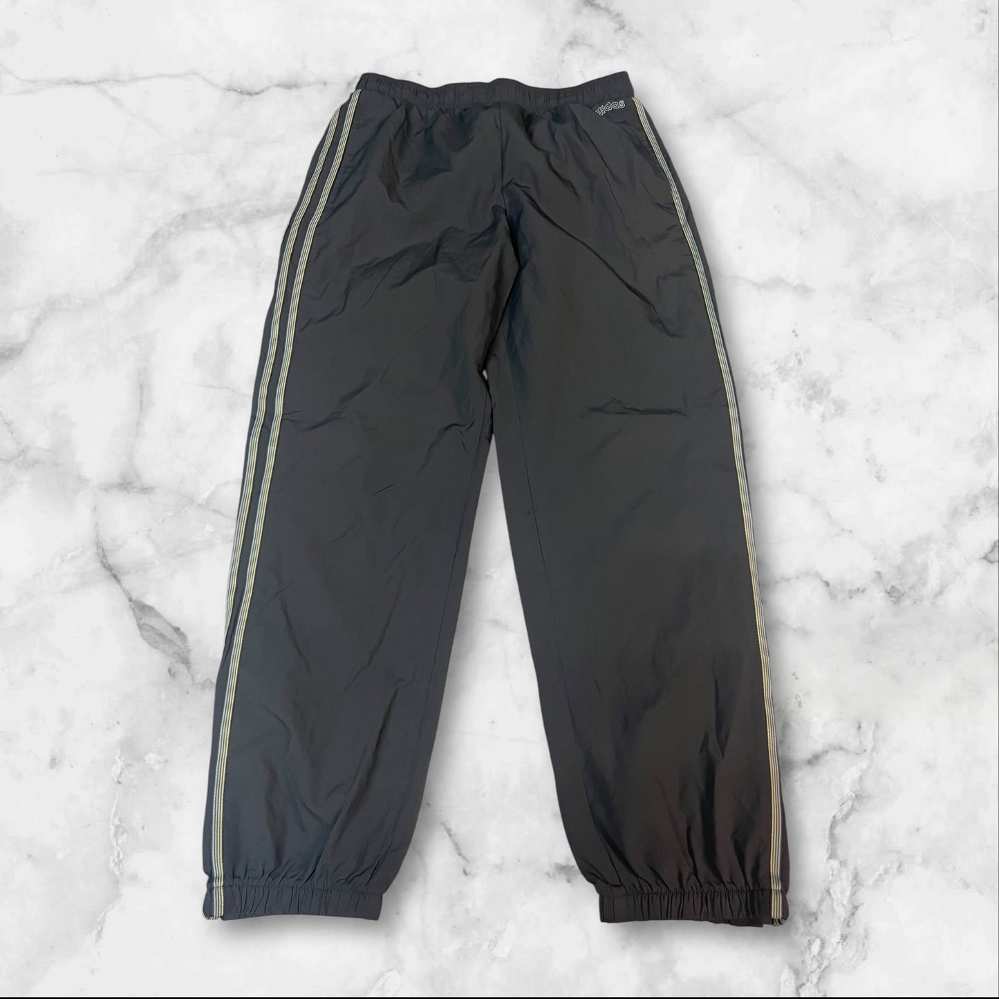 Vintage Adidas Trackpants M fit S 3501