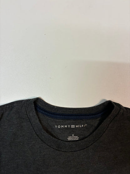Vintage Tommy Hilfiger Tshirt M 6463