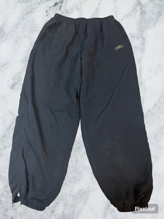 Vintage Umbro Trackpants XL fit S 5322