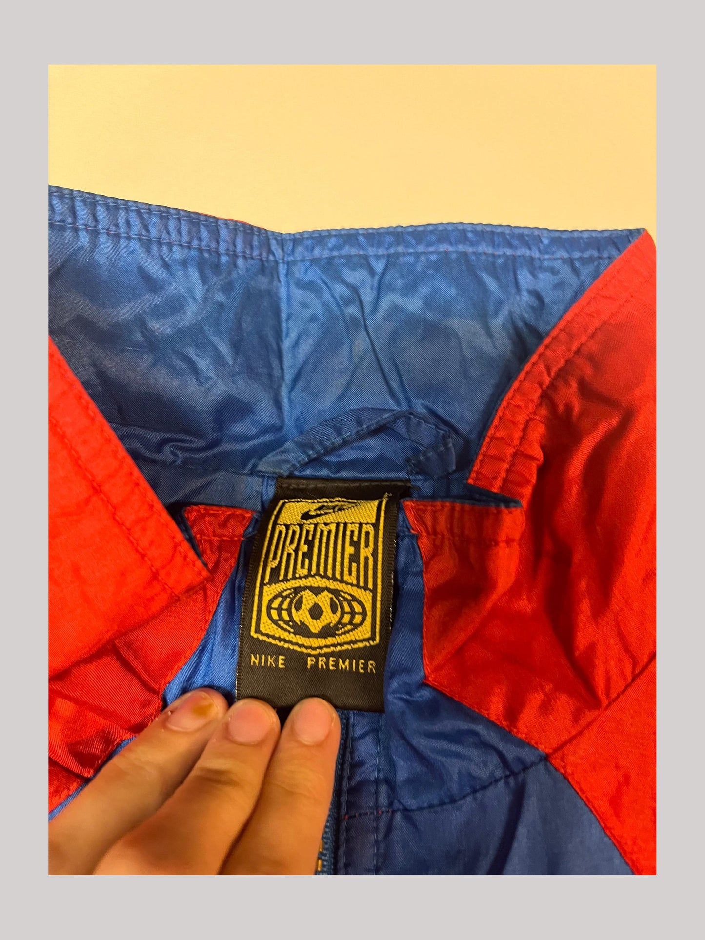 nike vintage trackjacket L 4220