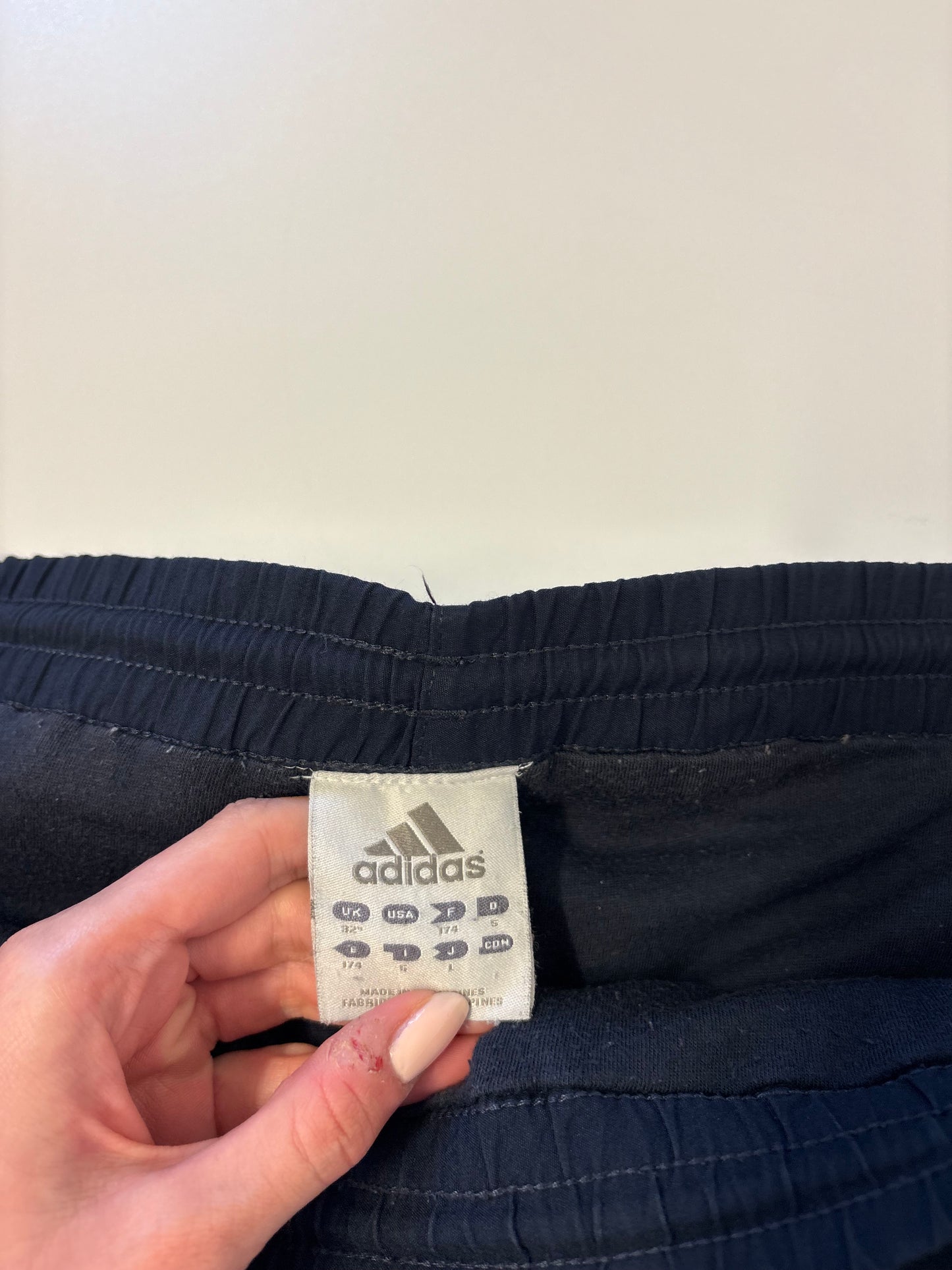 Adidas Vintage Trackpants L baggy Bund beschädigt 6928