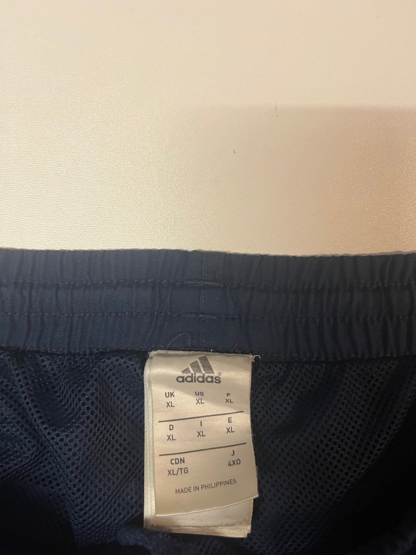 Vintage Adidas Trackpants XL fit L 4396