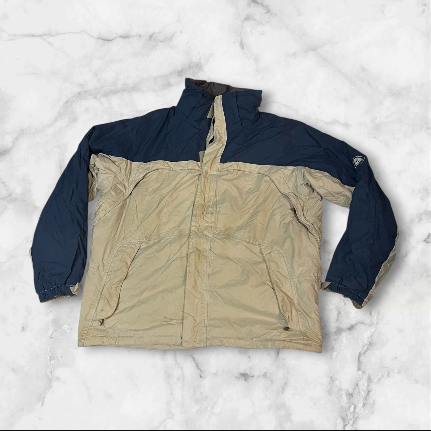 Nike ACG vintage Jacke L viele Flecken