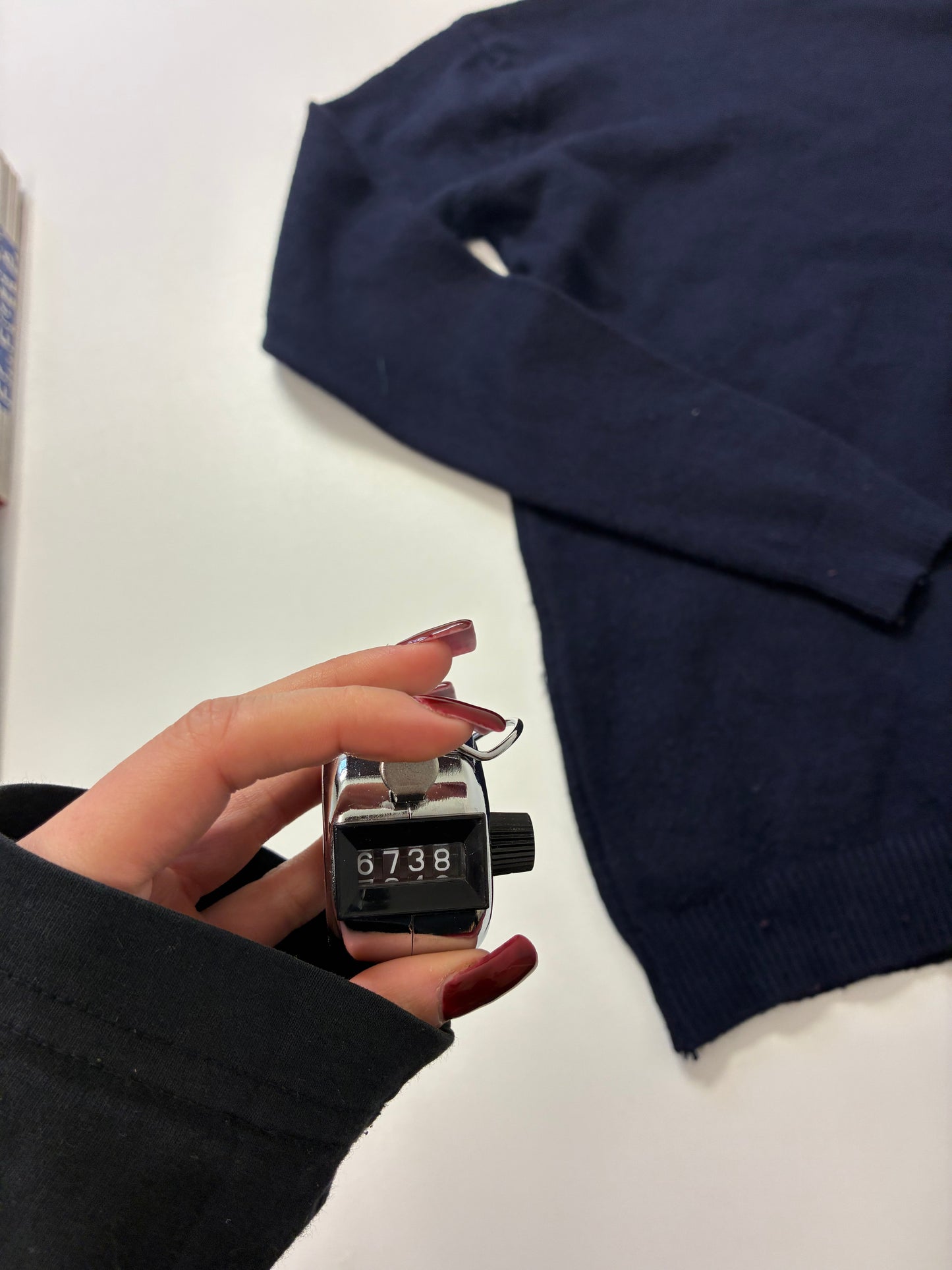 Vintage Lacoste Pullover 100% wolle L fit S - M 6738