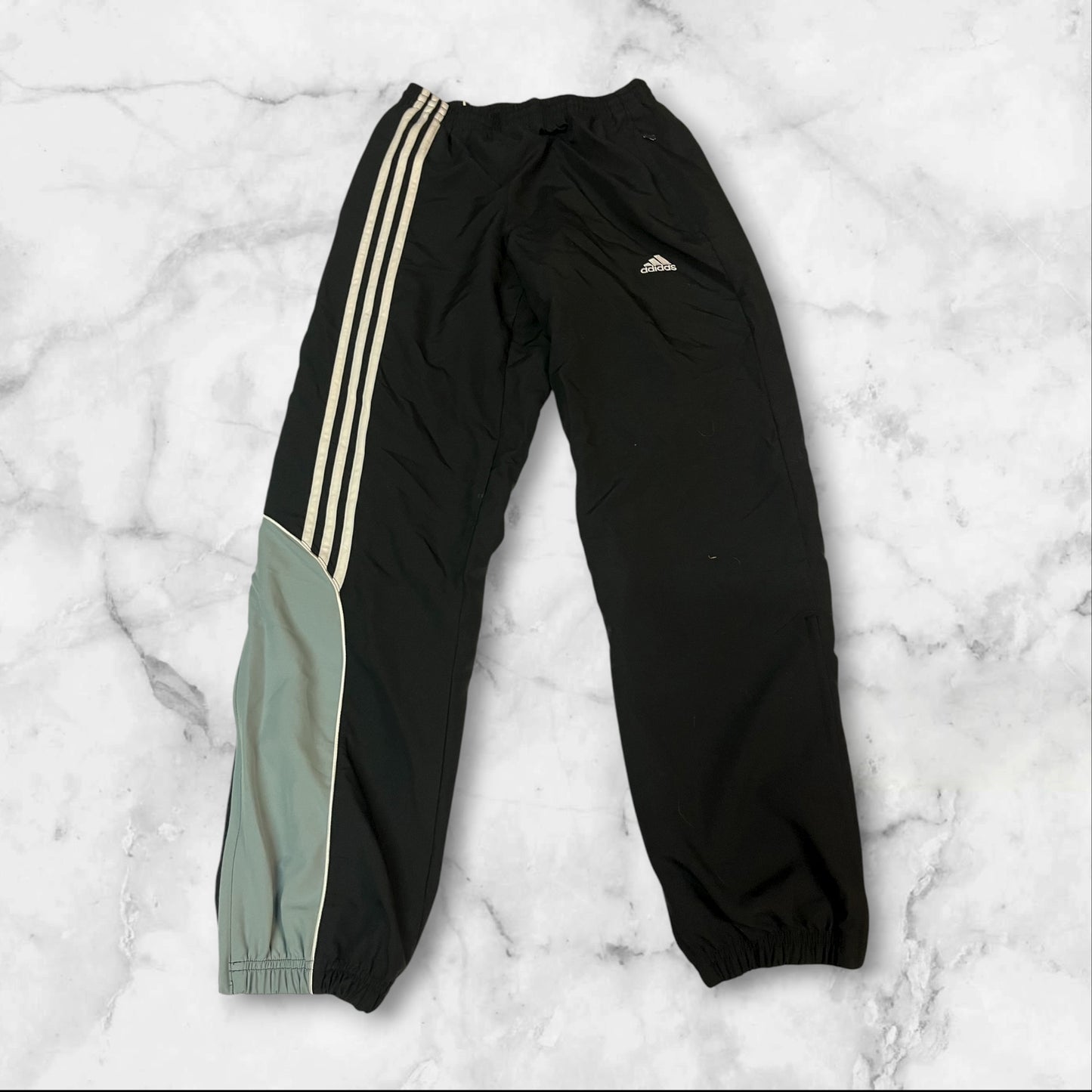 Adidas Vintage Trackpants S baggy 4477