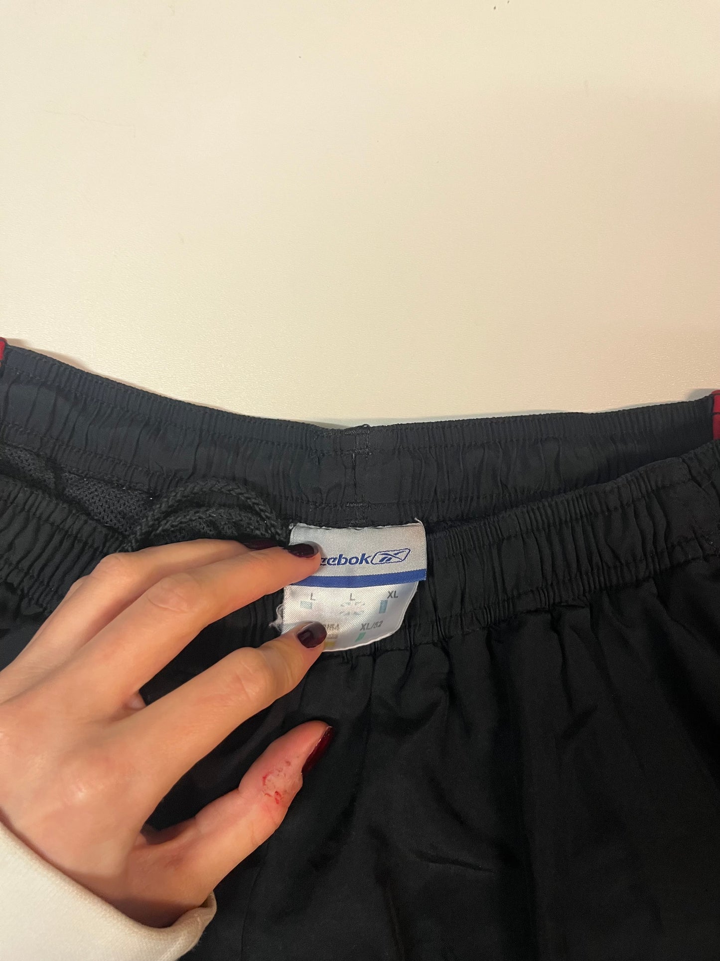 Reebok Vintage Trackpants L baggy 5654