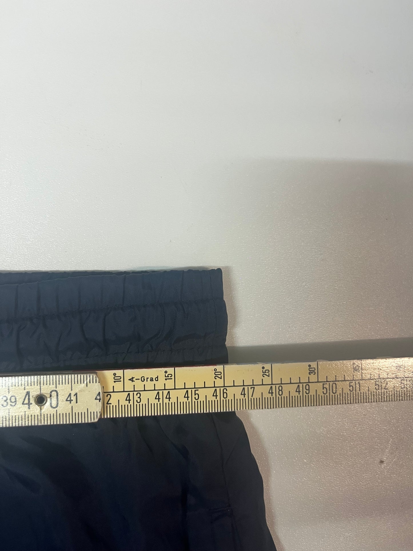 Vintage Fila Trackpants L Bund nicht elastisch 3902