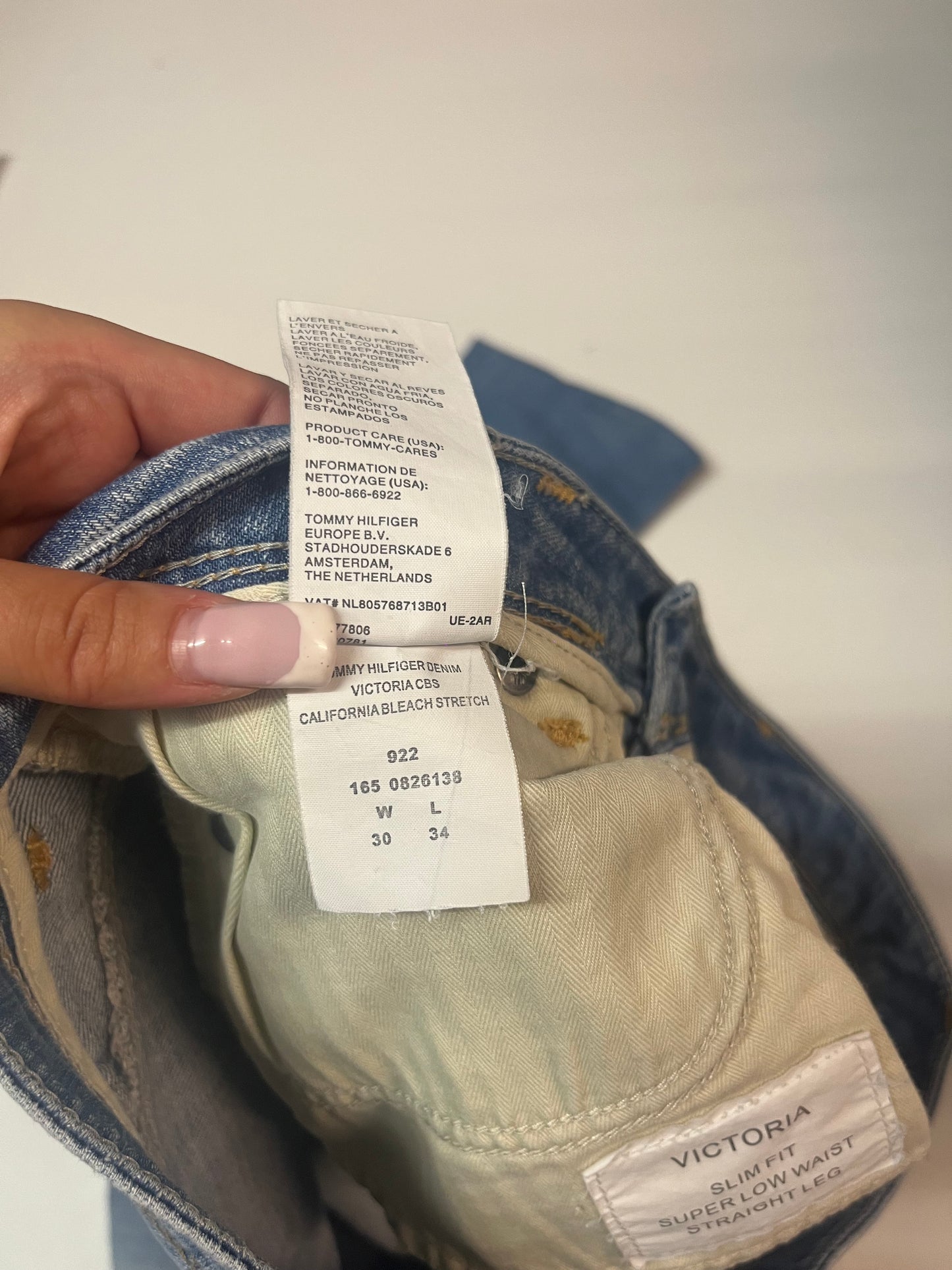 Vintage Tommy Hilfiger Jeans 30/34 fit L 3942