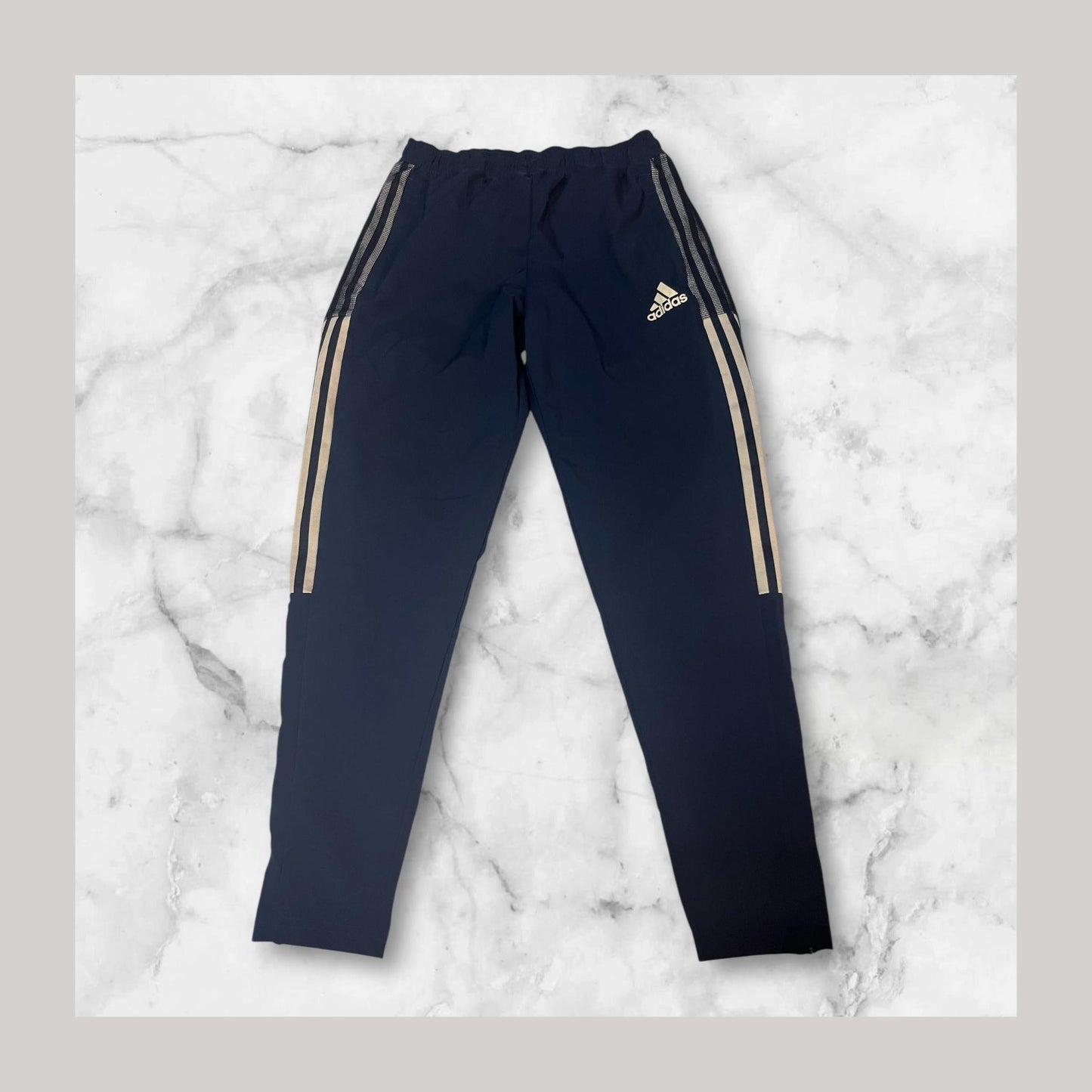 Vintage Adidas Trackpants M fit S 4318