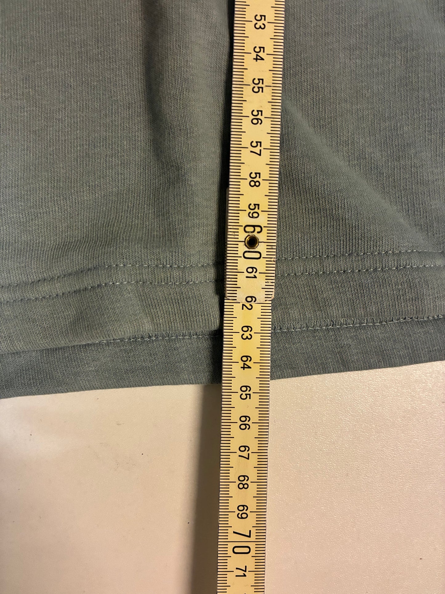 Vintage Adidas Sweatshirt L fit M 6104