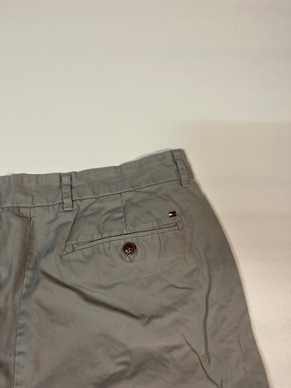 Vintage Tommy Hilfiger Shorts 34 3718