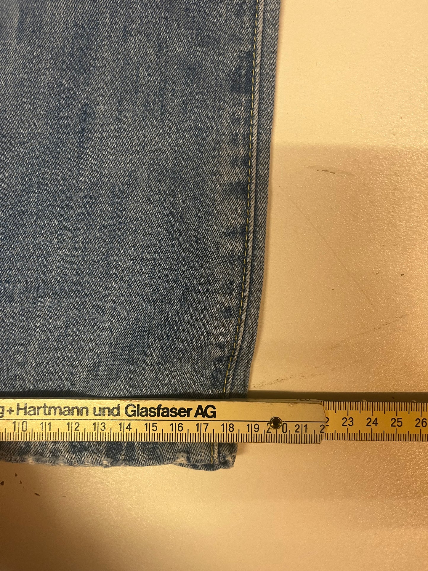 Vintage Armani Jeans 32 fit S - M 3941