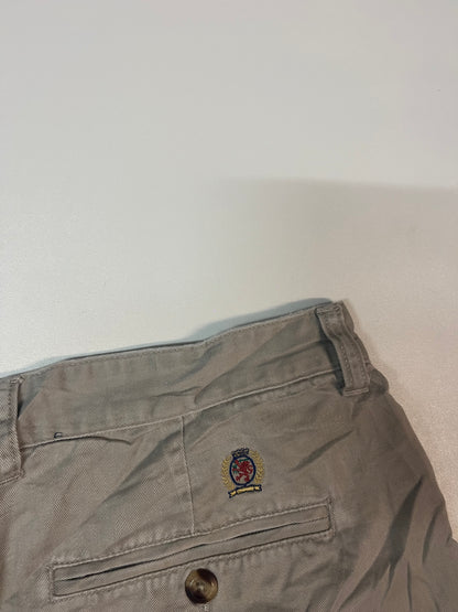 Vintage Tommy Hilfiger Shorts 38 3686