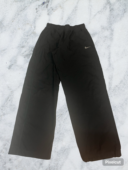 Vintage Nike Trackpants baggy M fit S 5556