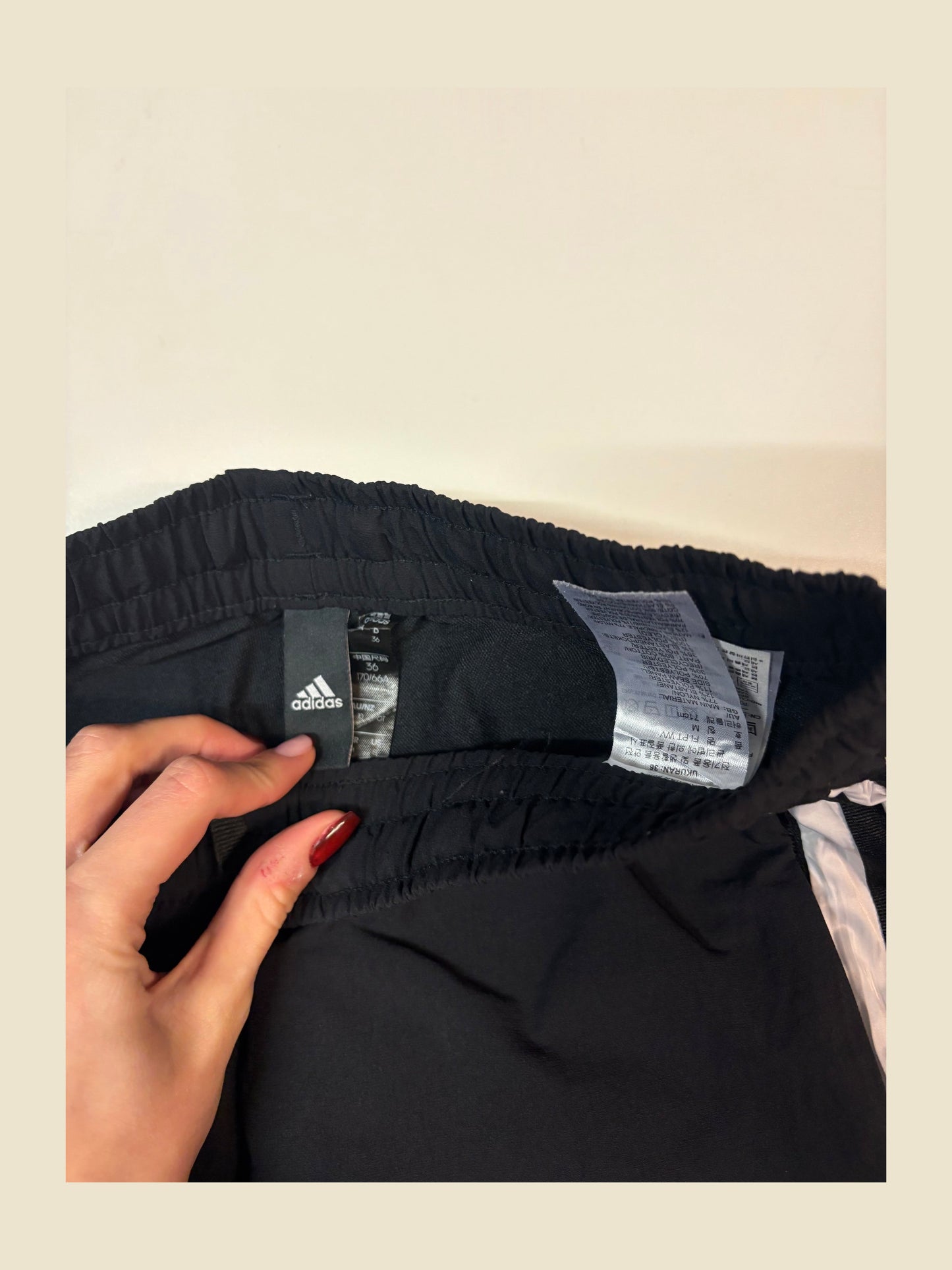 Adidas Vintage Trackpants S baggy 6420