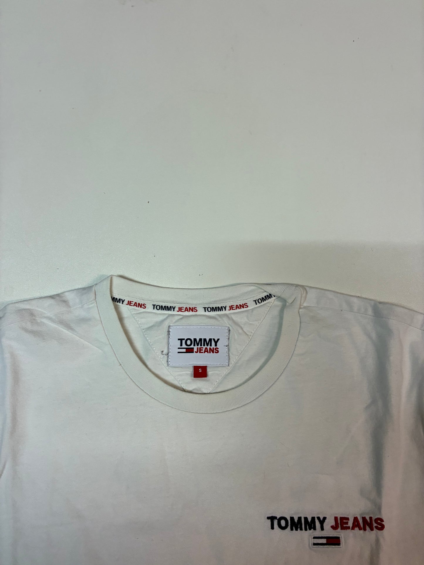 Vintage Tommy Hilfiger Tshirt S fit L 6460