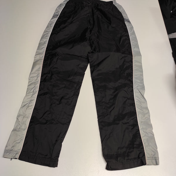 Fila Trackpants Vintage Baggy L Nylon Stoff aus Regenjacke Baggy #8486 ( M fit L)