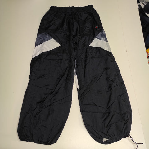 Champion Vintage Trackpants Baggy L Nylon Stoff aus Regenjacke #8541