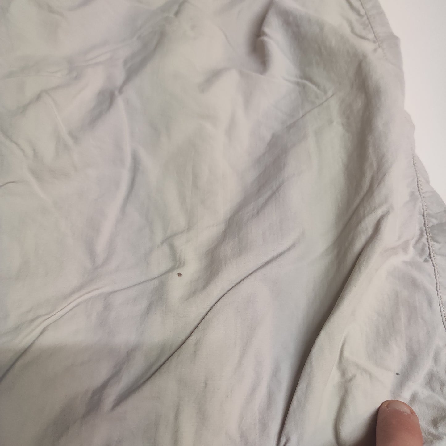 Entdecke unsere Vintage Track Pants von Nike und anderen Marken, erhältlich bei Valuxery.de - Dein Shop für trendige Vintage - Kleidung. Unsere Track Pants sind aus hochwertigen Materialien und