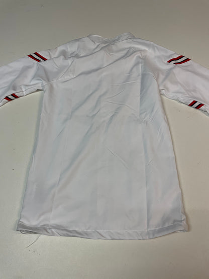 Entdecke unsere Vintage Track Pants von Nike und anderen Marken, erhältlich bei Valuxery.de - Dein Shop für trendige Vintage - Kleidung. Unsere Track Pants sind aus hochwertigen Materialien und