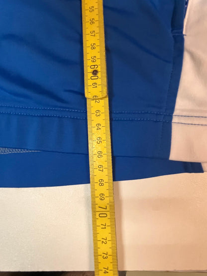 Entdecke unsere Vintage Track Pants von Nike und anderen Marken, erhältlich bei Valuxery.de - Dein Shop für trendige Vintage - Kleidung. Unsere Track Pants sind aus hochwertigen Materialien und